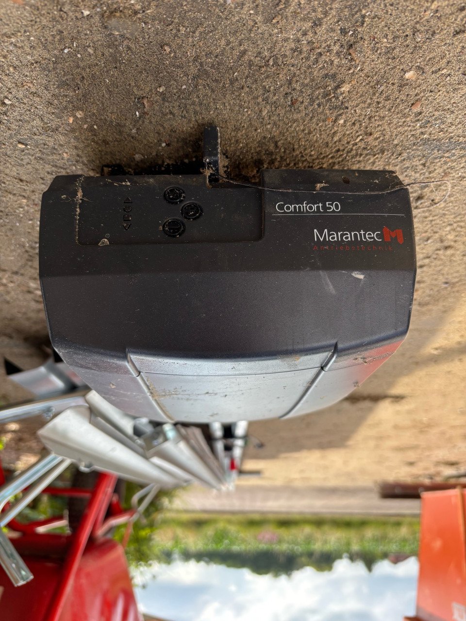 Elektrische garagedeur Agara