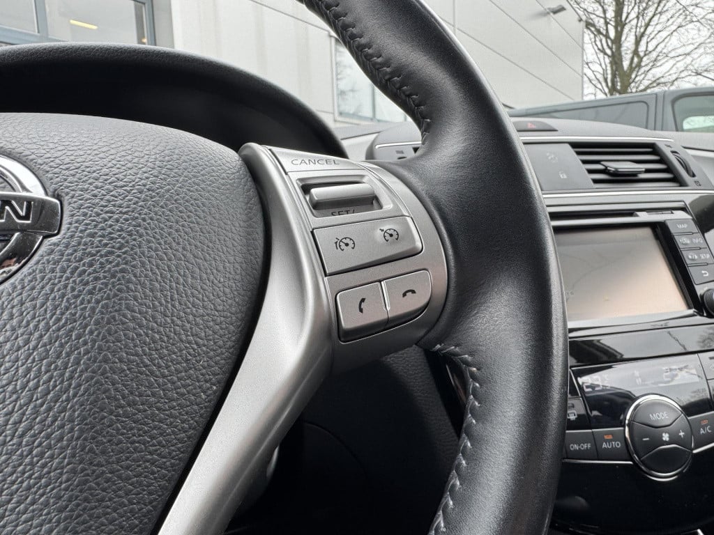 Nissan Pulsar 1.2 dig-t n-connecta | navigatie | camera | keyless entry | c