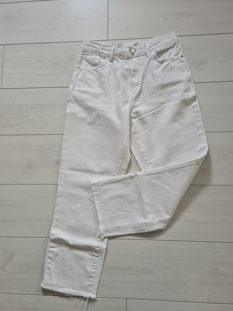 Nieuw ! Amisu rechte witte spijkerbroek  Maat M