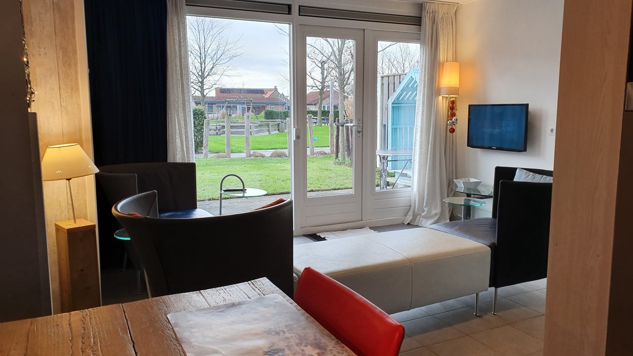 DE ZON IN STEE AAN ZEE. KERST & OUD/NIEUW = 4 Nachten + 10 Nachten gratis.