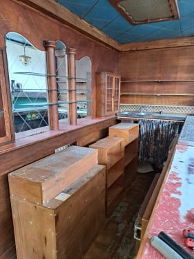 Komplete antieke bar