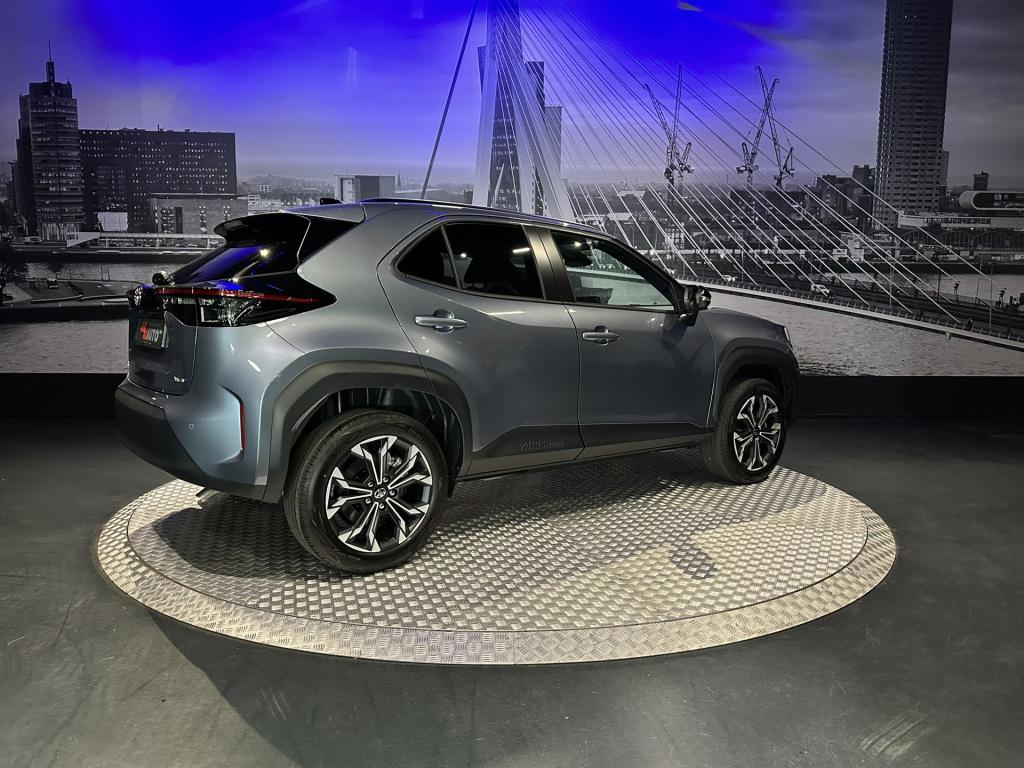 Toyota Yaris Cross 1.5 hybrid 130 dynamic *facelift*nieuw*direct beschikbaa
