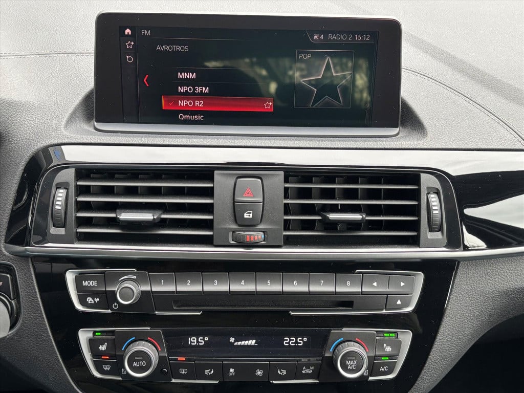 BMW 1 Serie (f20) 118i 136pk aut steptronic sport line | unieke km stand|ri
