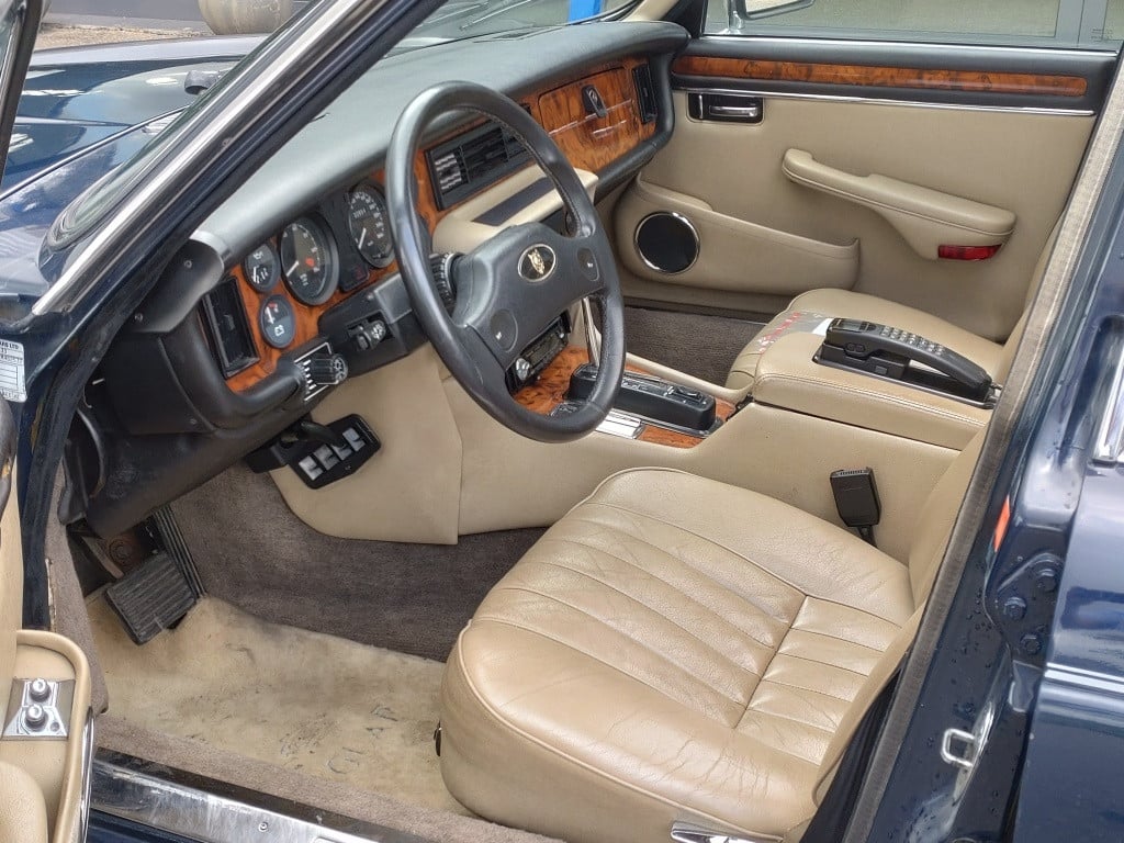 Jaguar Xj 12 serie iii