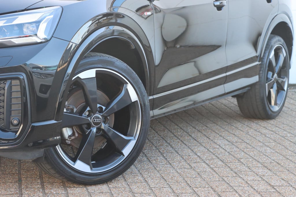 Audi Q2 35 tfsi s edition 150pk s-tronic