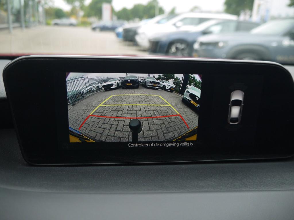 Mazda 3 2.0 e-skyactiv-g m hybrid 122 luxury|rijklaar|trekhaak