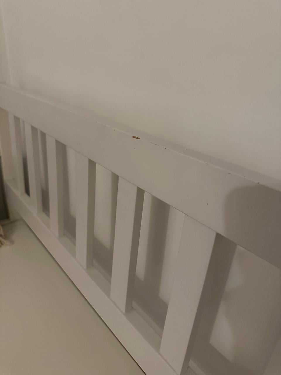 Bankje met obergruimte