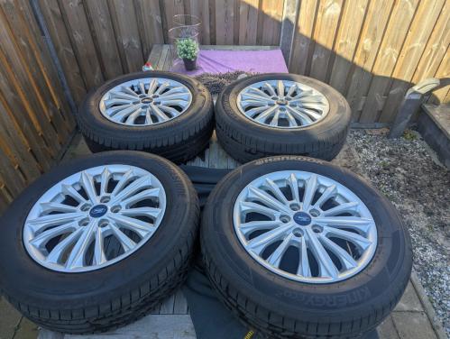 Zomerbanden met velgen