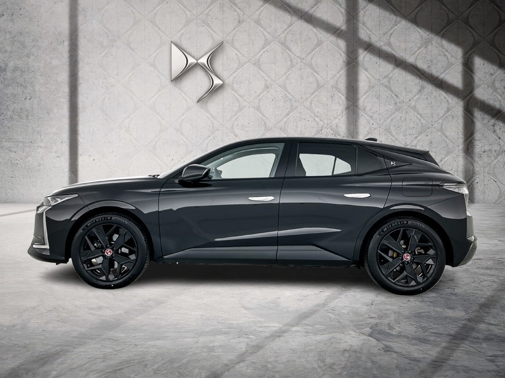 Ds Ds 4 e-tense performance line+ | rijklaar | trekhaak achter |