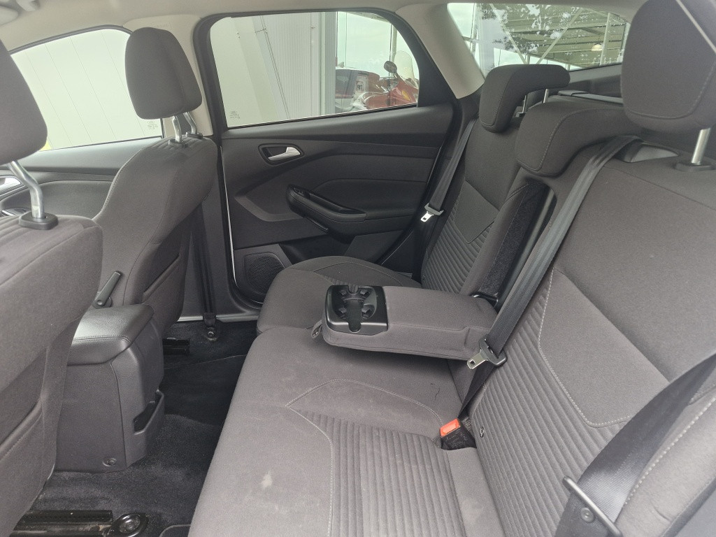 Ford Focus wagon 1.5 titanium