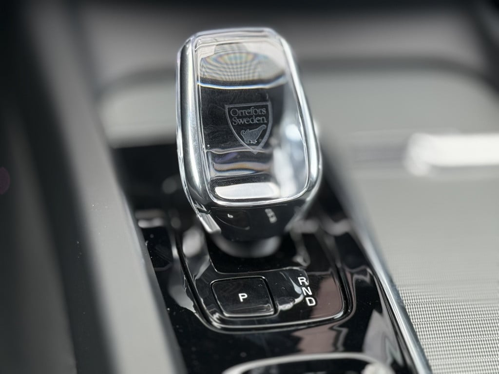 Volvo XC60 t8 455pk recharge ultra black ed| pano| 360 camera| stoel.vent|