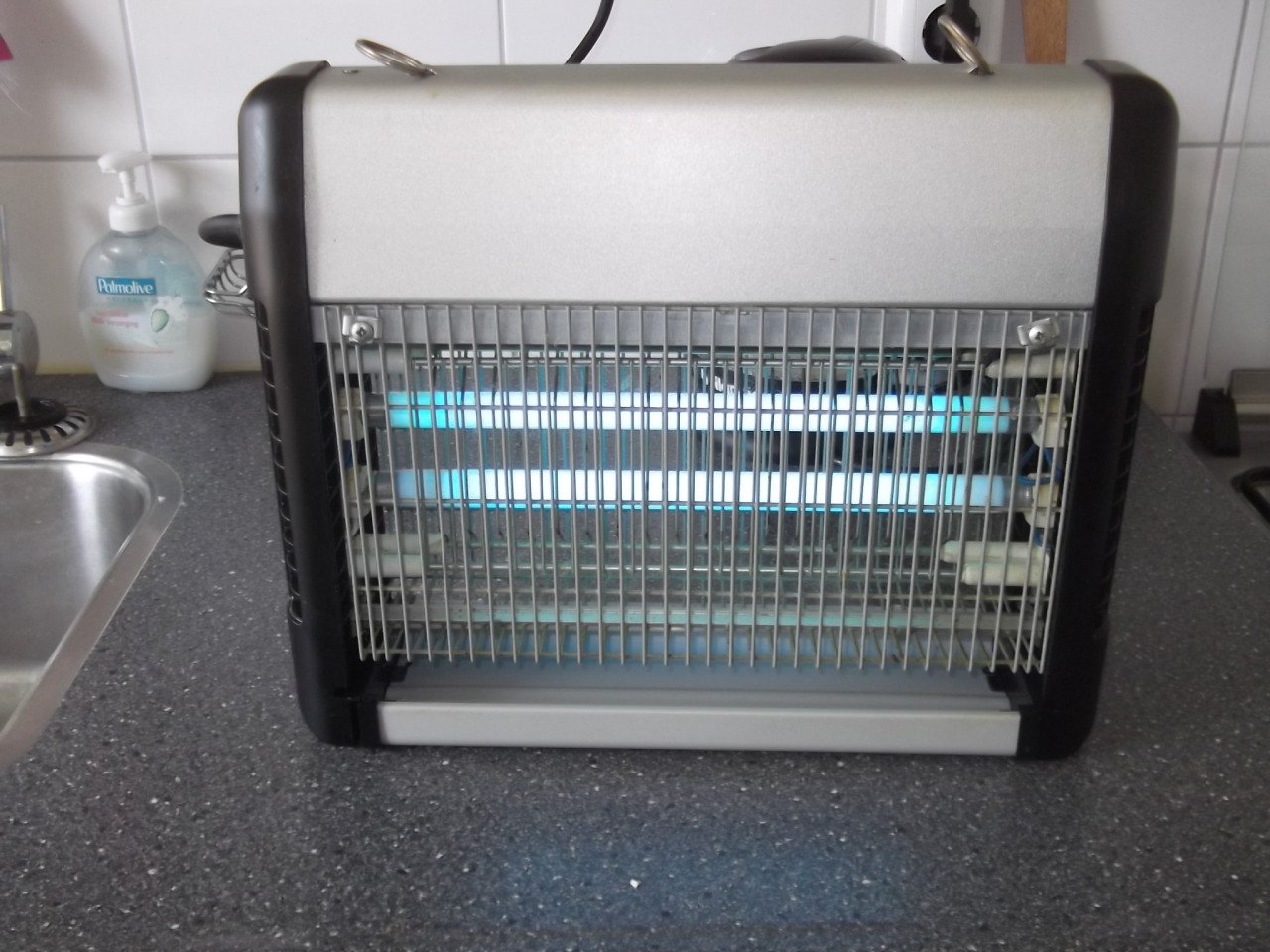 Professionele vliegenlamp 2x 8 Watt