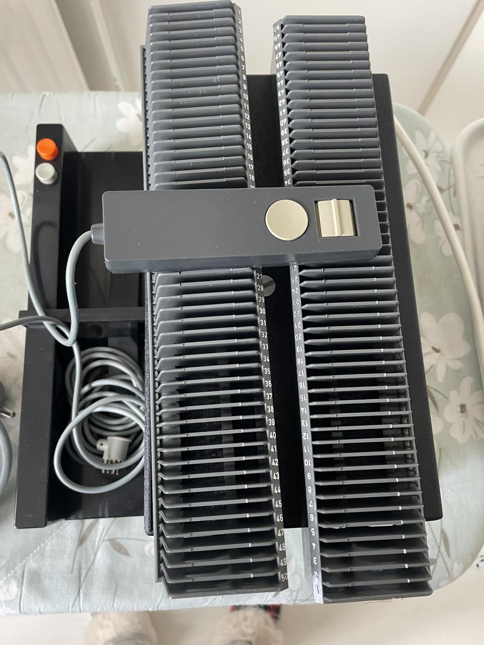 Vintage diaprojector