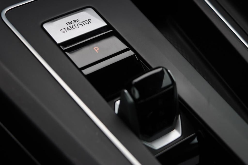 Volkswagen Golf 1.4 ehybrid style 204pk dsg6 | iq.light | memory | stoel- e