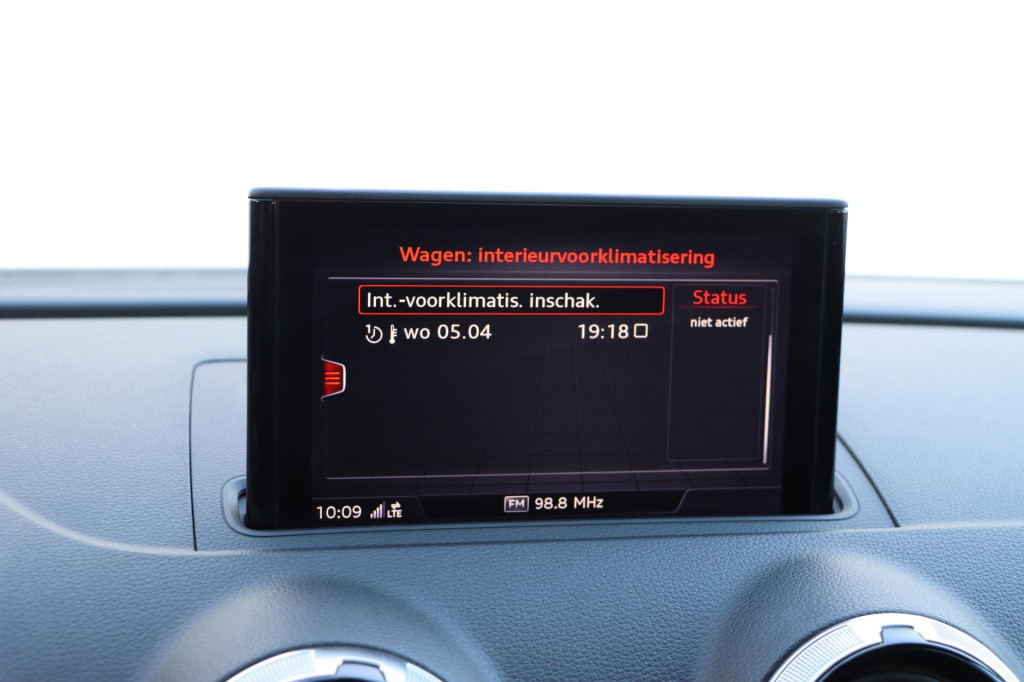 Audi A3 sportback 40 tfsi e-tron sport 204pk s-tronic