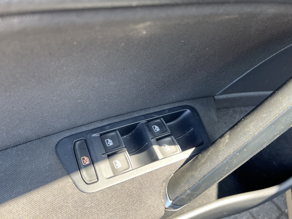 Volkswagen Golf variant 1.4 tsi highline 65 dkm