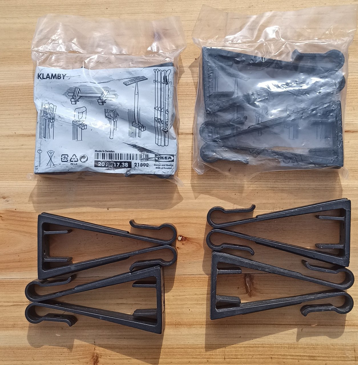 Ikea Klamby Wandbezem-gereedschapshouder, bezemhouder, ook voor ski's 8=€4