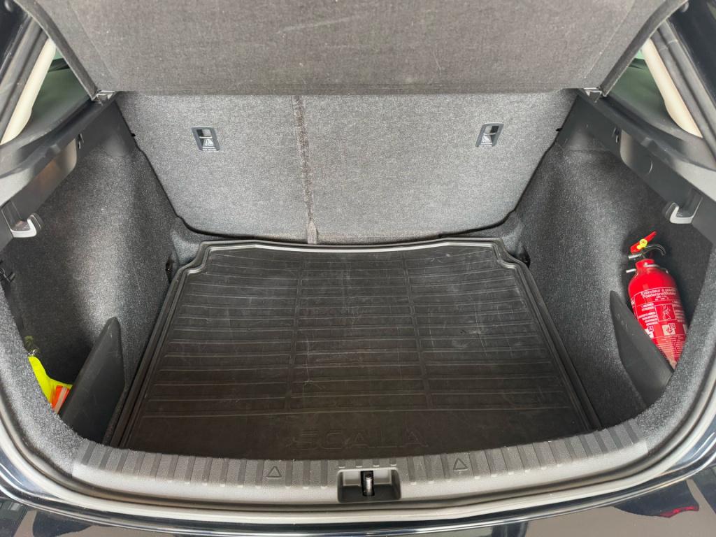Skoda Scala 1.0 tsi sport business