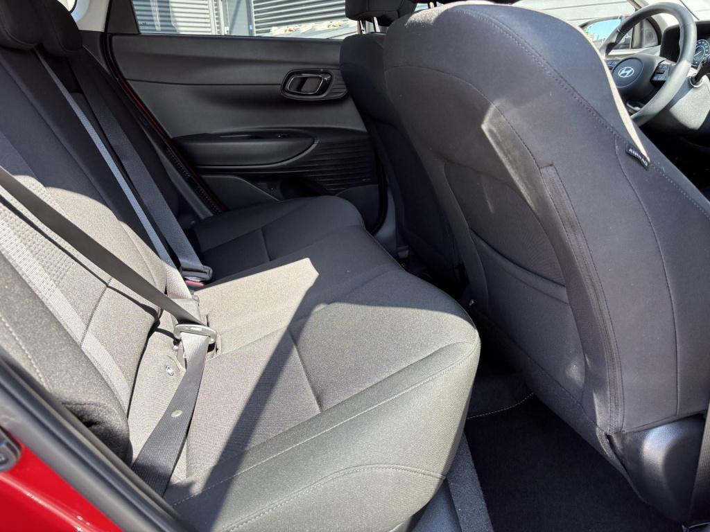 Hyundai I 20 1.0 t-gdi premium automaat incl. trekhaak, meest luxe uitvoeri