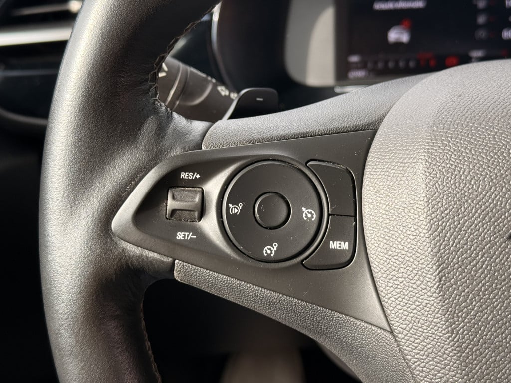 Opel Corsa 1.2 elegance | carplay / android auto | lane assist | stoelverwa