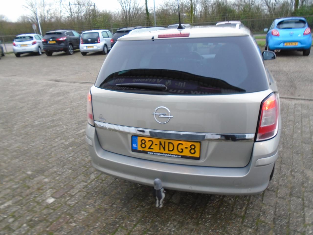 Opel Astra 1.6i Cosmo Stationcar