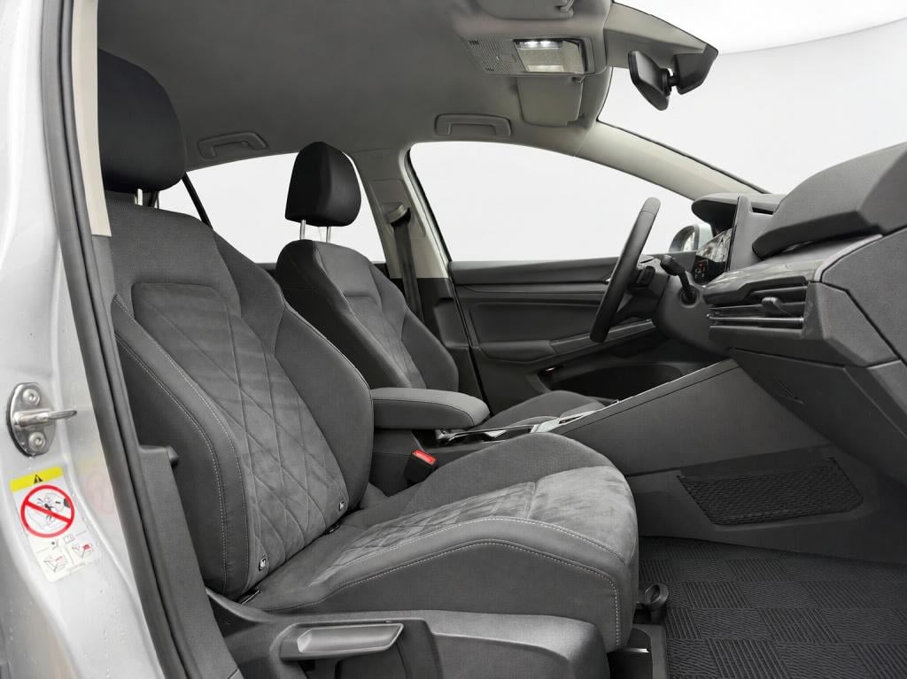 Volkswagen Golf 1.5 etsi style