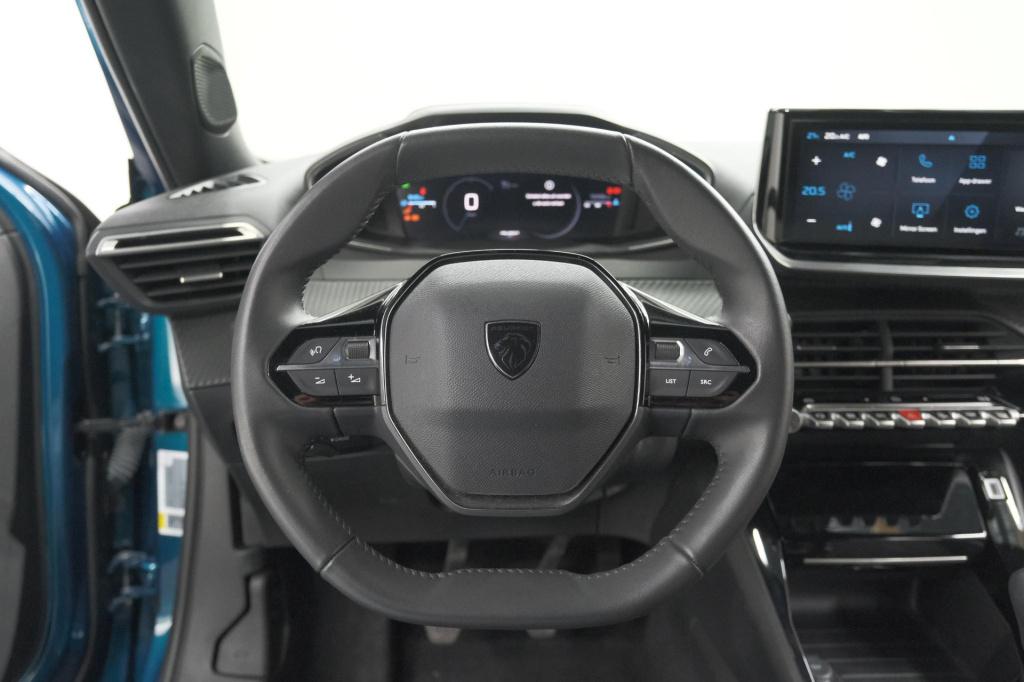 Peugeot 2008 puretech 100 allure | apple carplay | parkeersensoren | climat