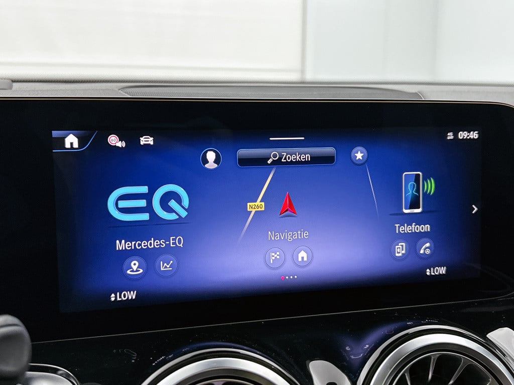Mercedes-Benz Eqb 250+ business solution amg 71 kwh | trekhaak | premium pa