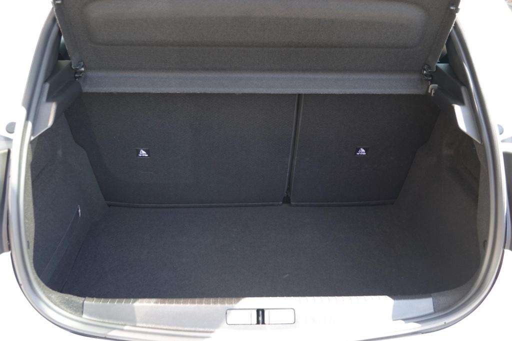 Peugeot 208 1.2 puretech 100 allure