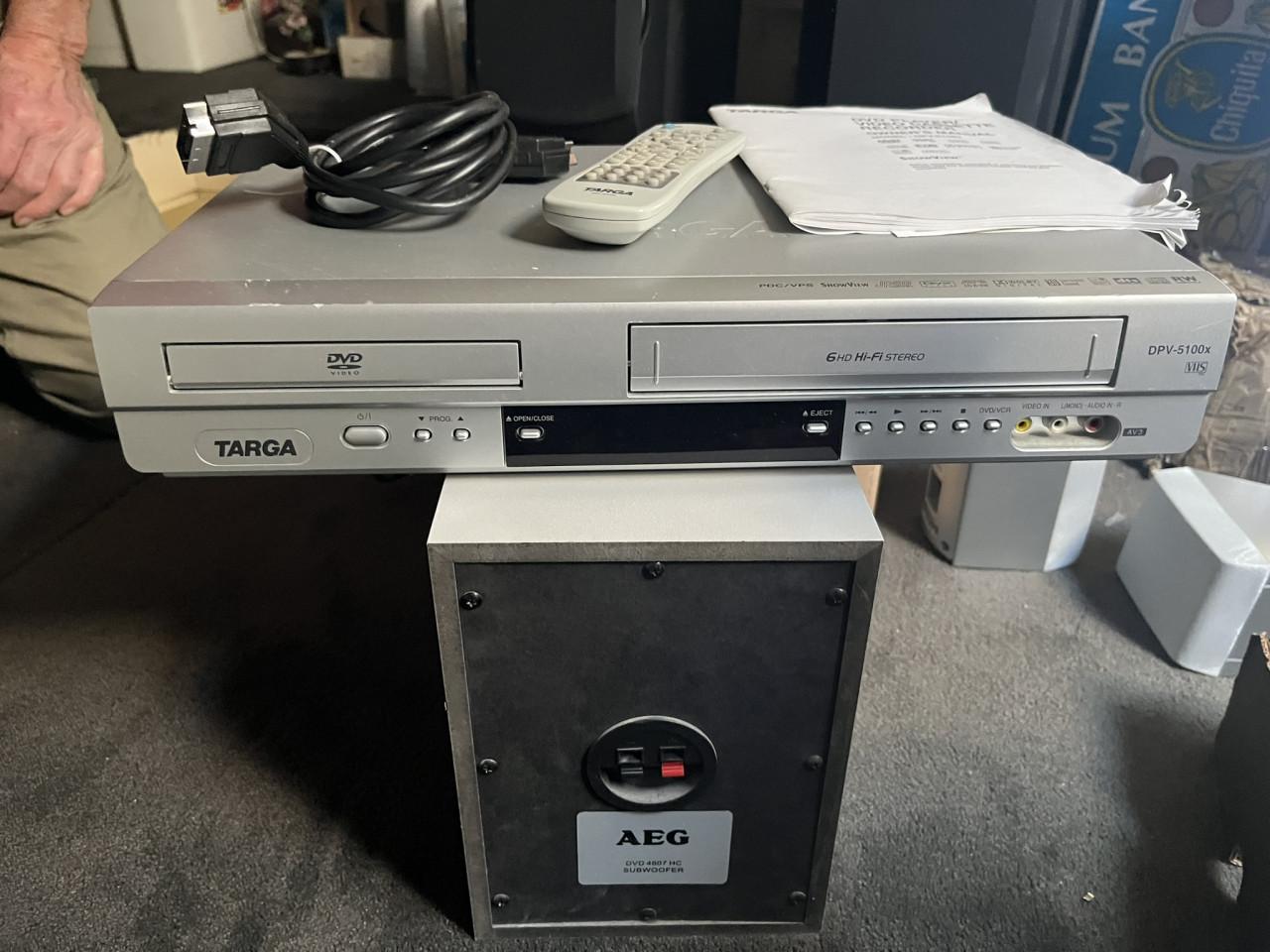 Targa DPV-5100x VHS-videorecorder