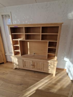 Mooie eiken tv kast
