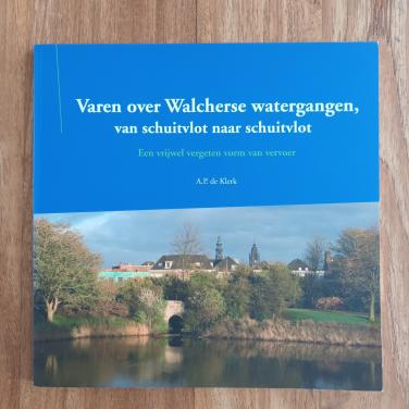 Varen over Walcherse Watergangen, van schuitvlot naar schuitvlot