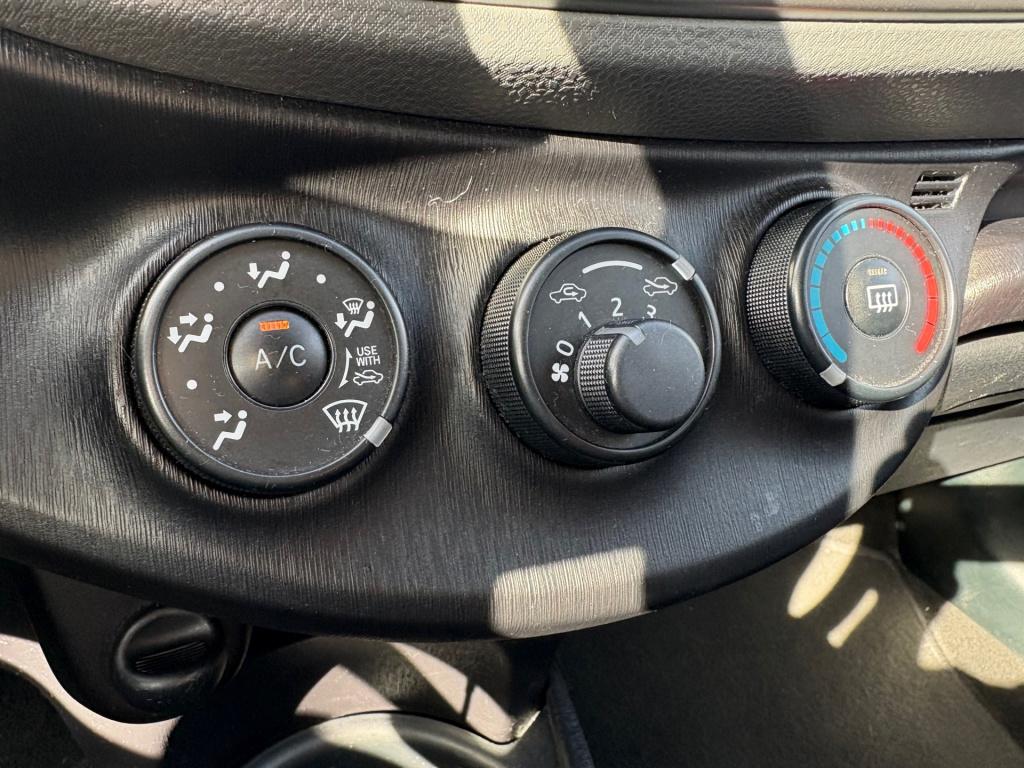 Toyota Yaris 1.0 vvt-i aspiration