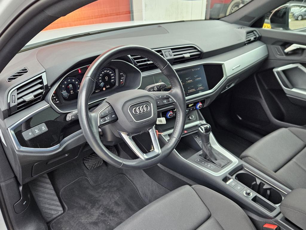 Audi Q3 sportback 35 tfsi pro line business | pano | cruisec.