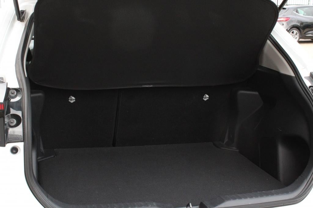 Toyota Yaris Cross 1.5 hybrid business