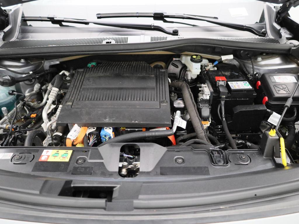 Peugeot E-2008 ev allure 54 kwh | automaat | climate control | virtual cock