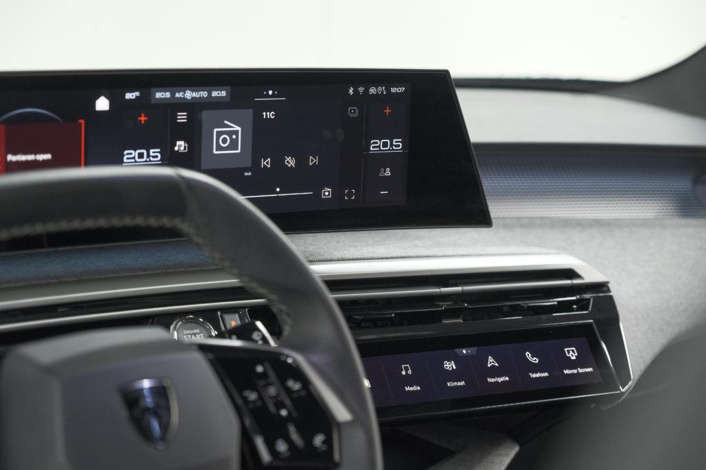 Peugeot 5008 1.2 hybrid 136 gt 7p | adaptieve cruise control | camera | ele