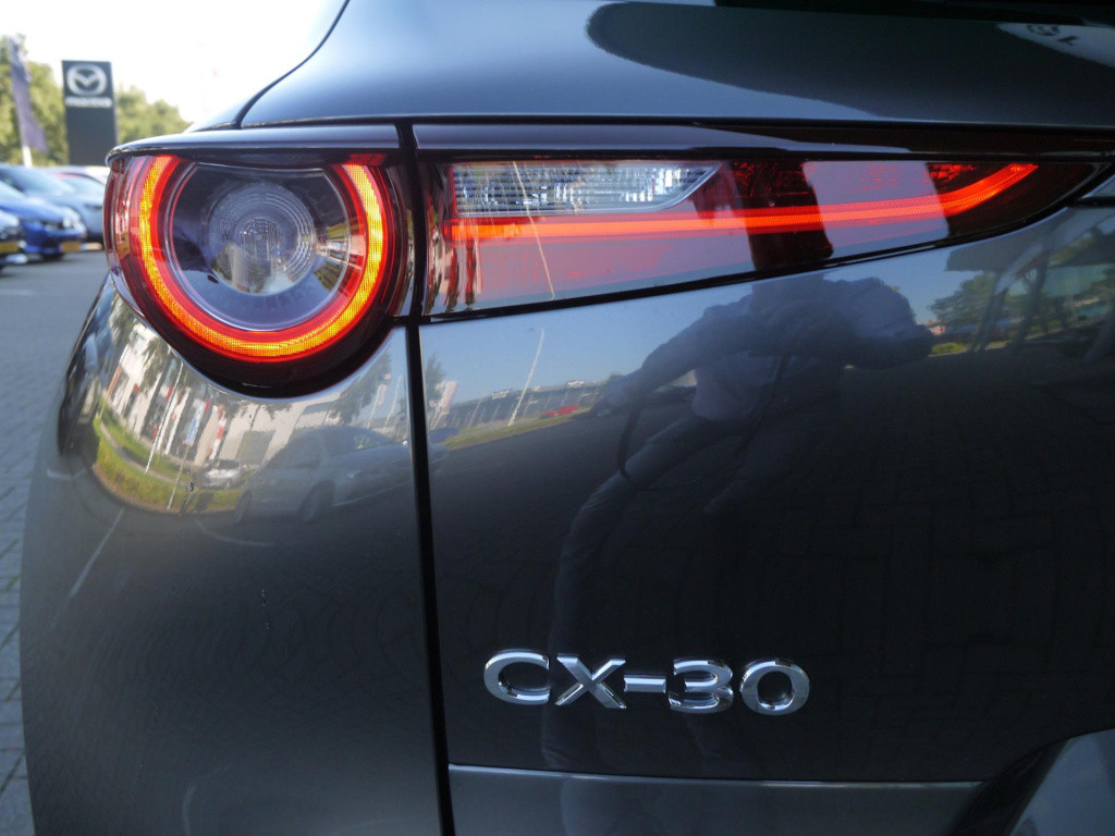 Mazda Cx-30 2.0 e-skyactiv-x m hybrid exclusive-line