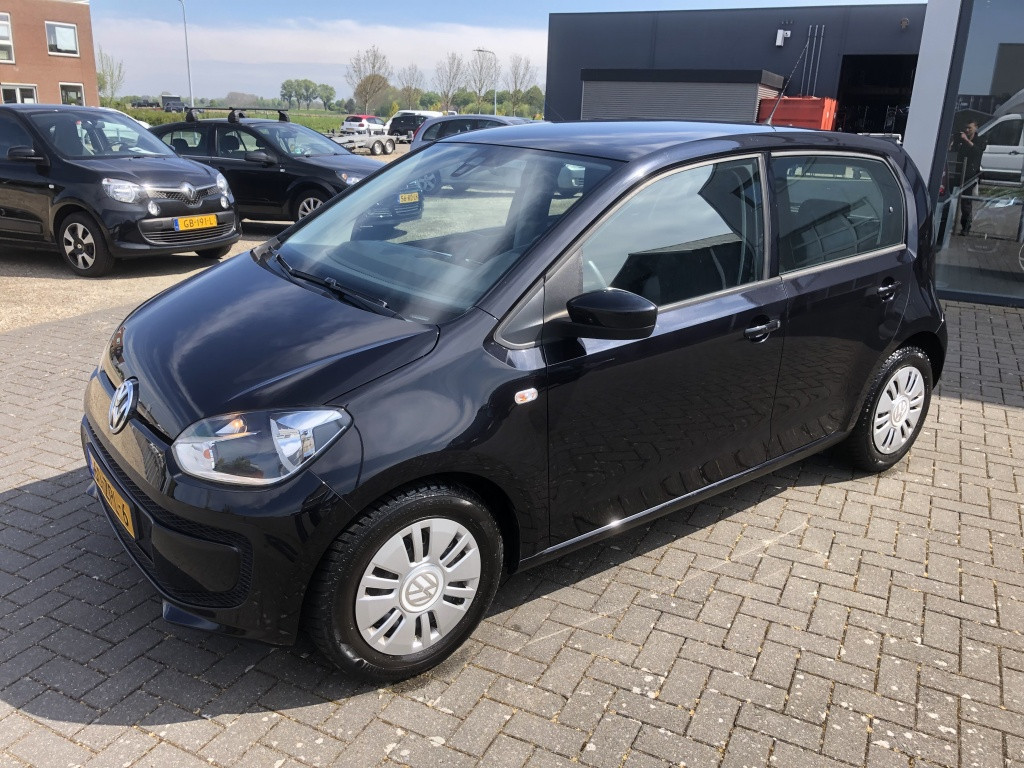 Volkswagen UP! 1.0 move up! bluem.