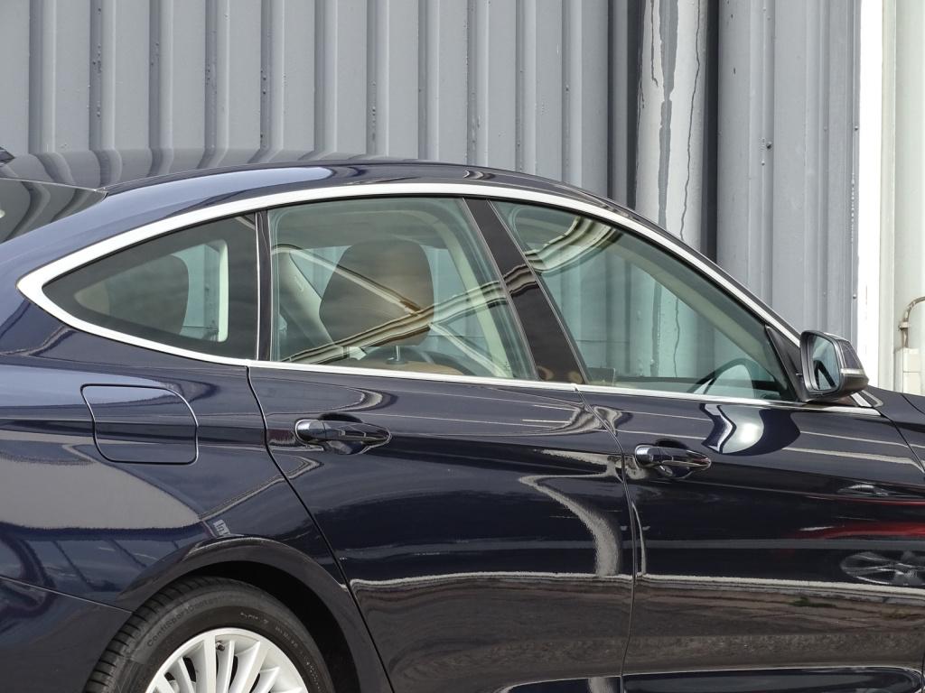 BMW 3-serie gran turismo 328i xdrive high executive | hud | el. trekhaak | 