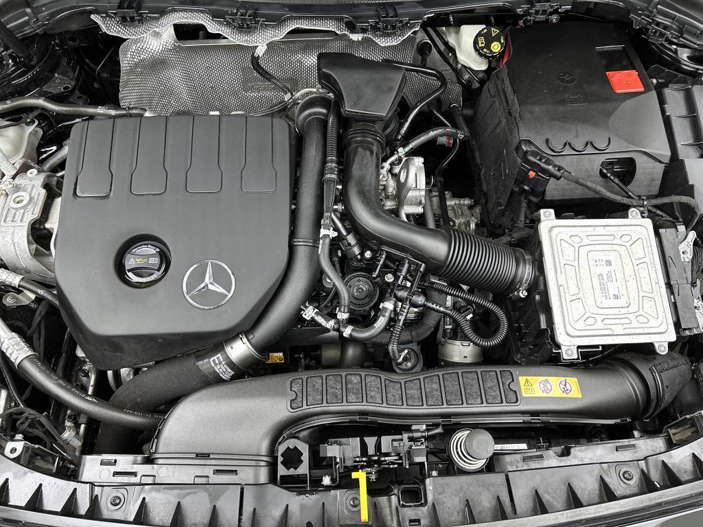 Mercedes-Benz B-Klasse 180 business solution ledkoplampen | achteruitrijcam