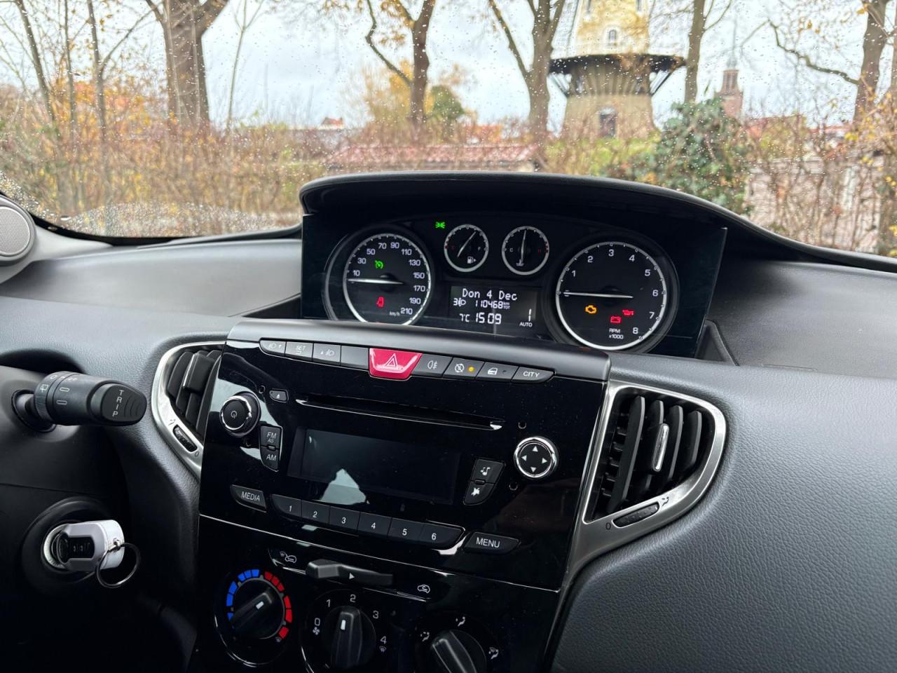 Lancia Ypsilon 0.9 TwinAir GOLD |AUT|CRUISE|A-LABEL