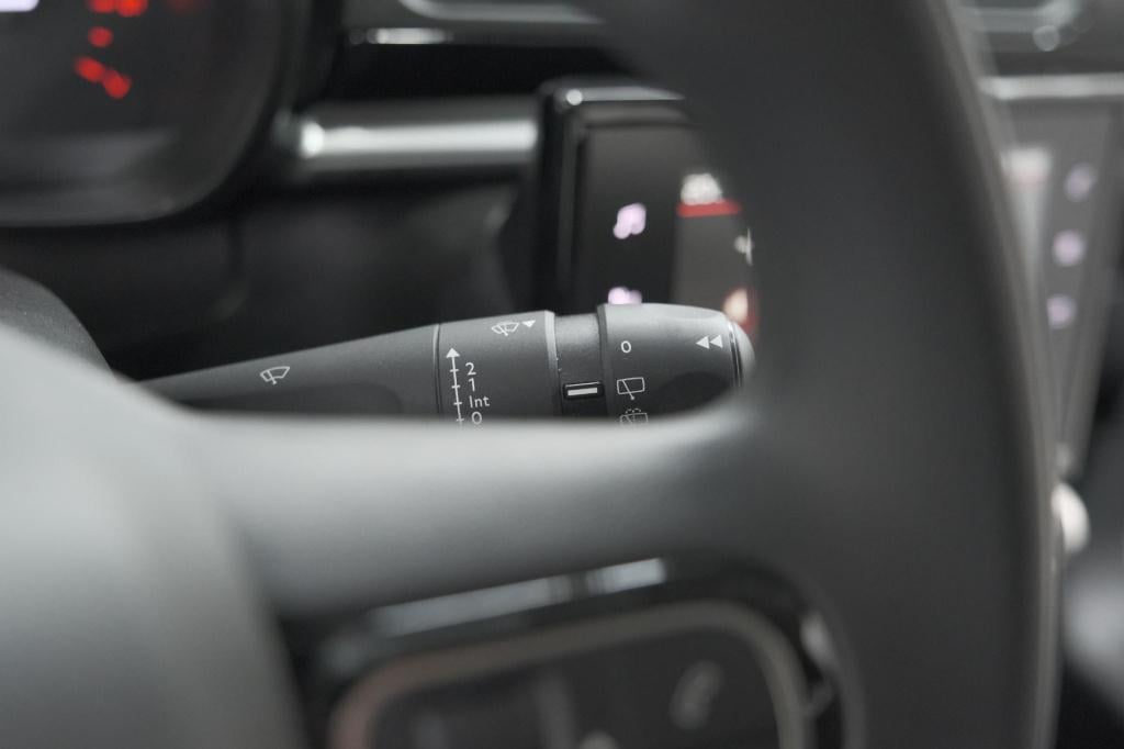 Citroen C3 puretech 82 feel | climate control | apple carplay | cruise cont