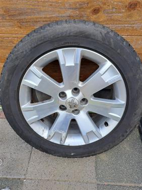 Winterbanden met velgen