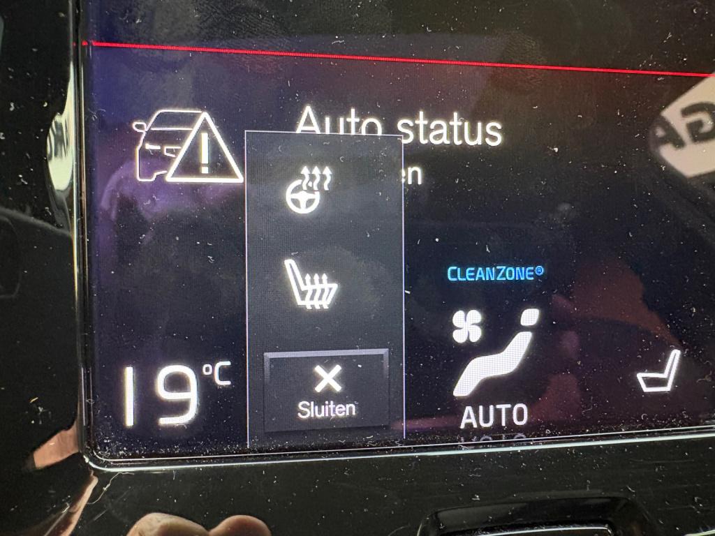 Volvo XC60 2.0 b4 r-design