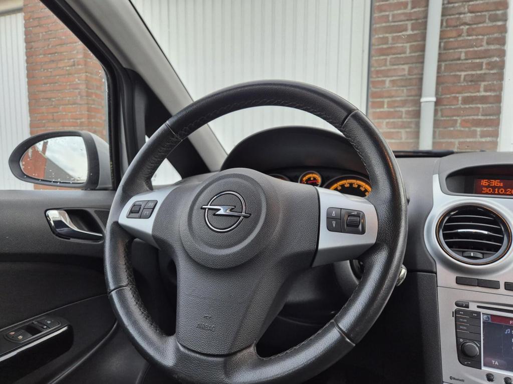 Opel Corsa 1.3 cdti ecoflex s/s connect edition / coc aanwezig