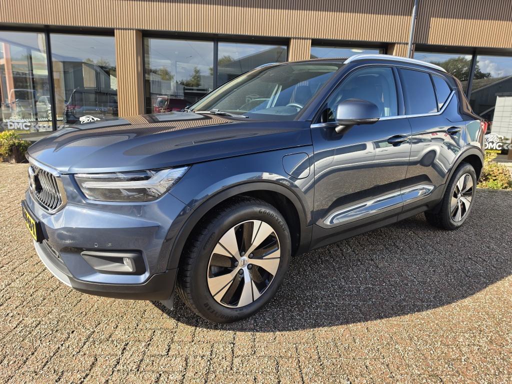 Volvo XC40 t5 inscription expression recharge plug-in hybrid 360° camera | 
