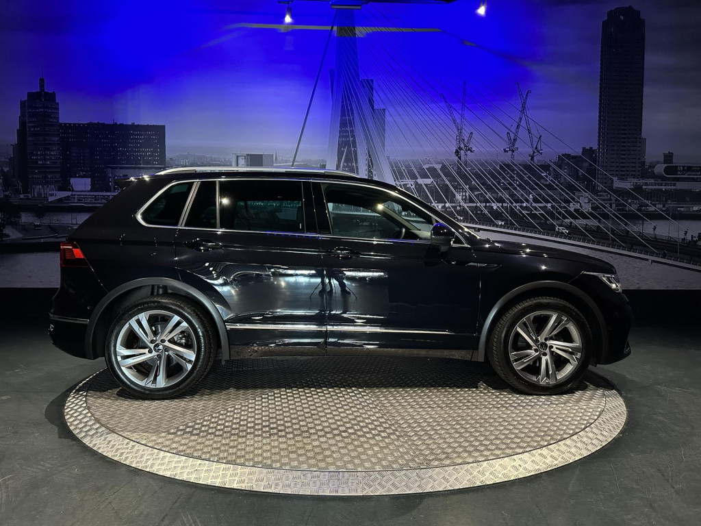 Volkswagen Tiguan 1.5 tsi r-line business+ my 2021 *pano*memory*camera*trek