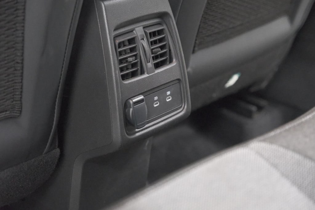Renault Captur mild hybrid 160 edc techno | camera | navigatie | apple carp