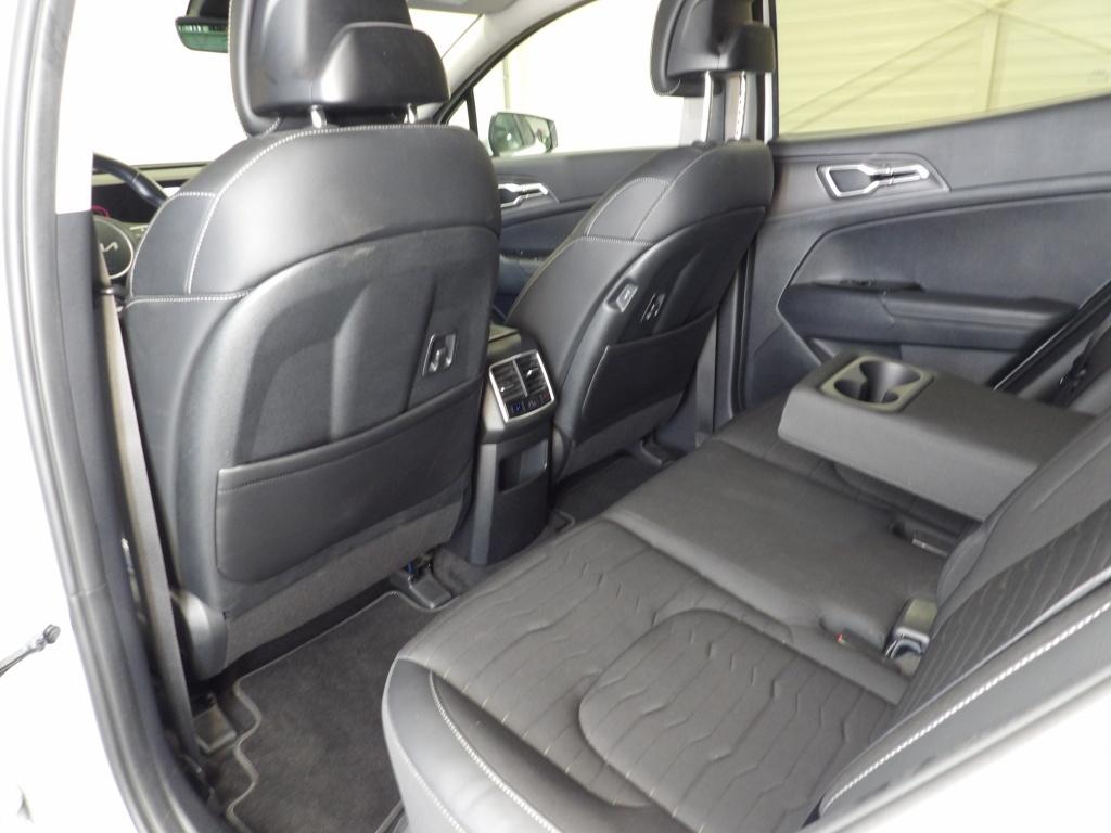 Kia Sportage 1.6 t-gdi 265 pk plug-in hybrid at 6 4wd dynamic line